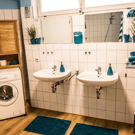 Neuschwansteinblick 101 アパート *